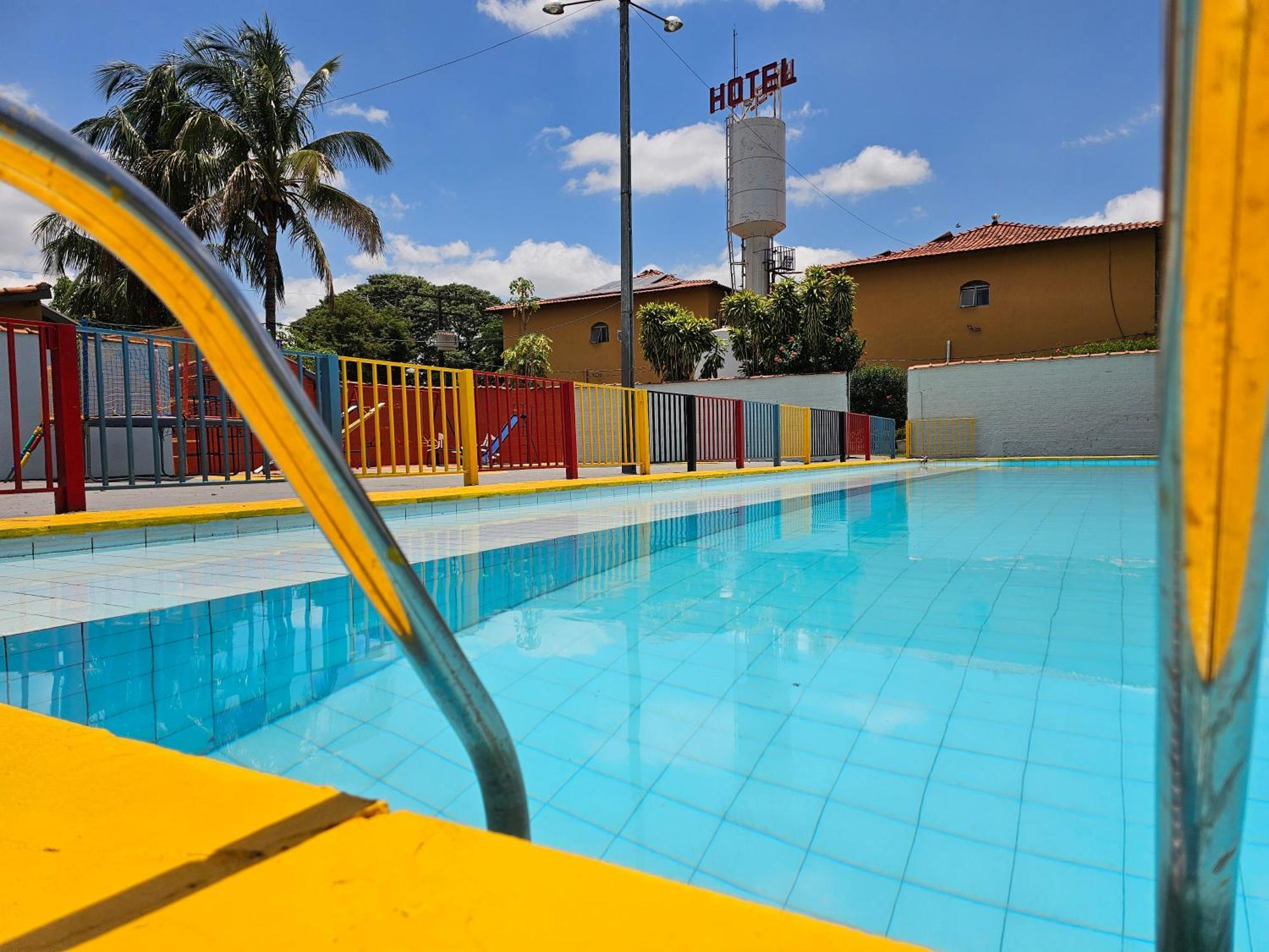 Esplanada Hotel Paraguacu Paulista エクステリア 写真