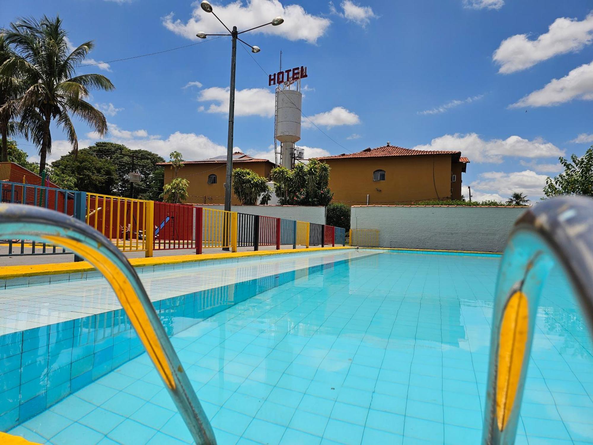 Esplanada Hotel Paraguacu Paulista エクステリア 写真
