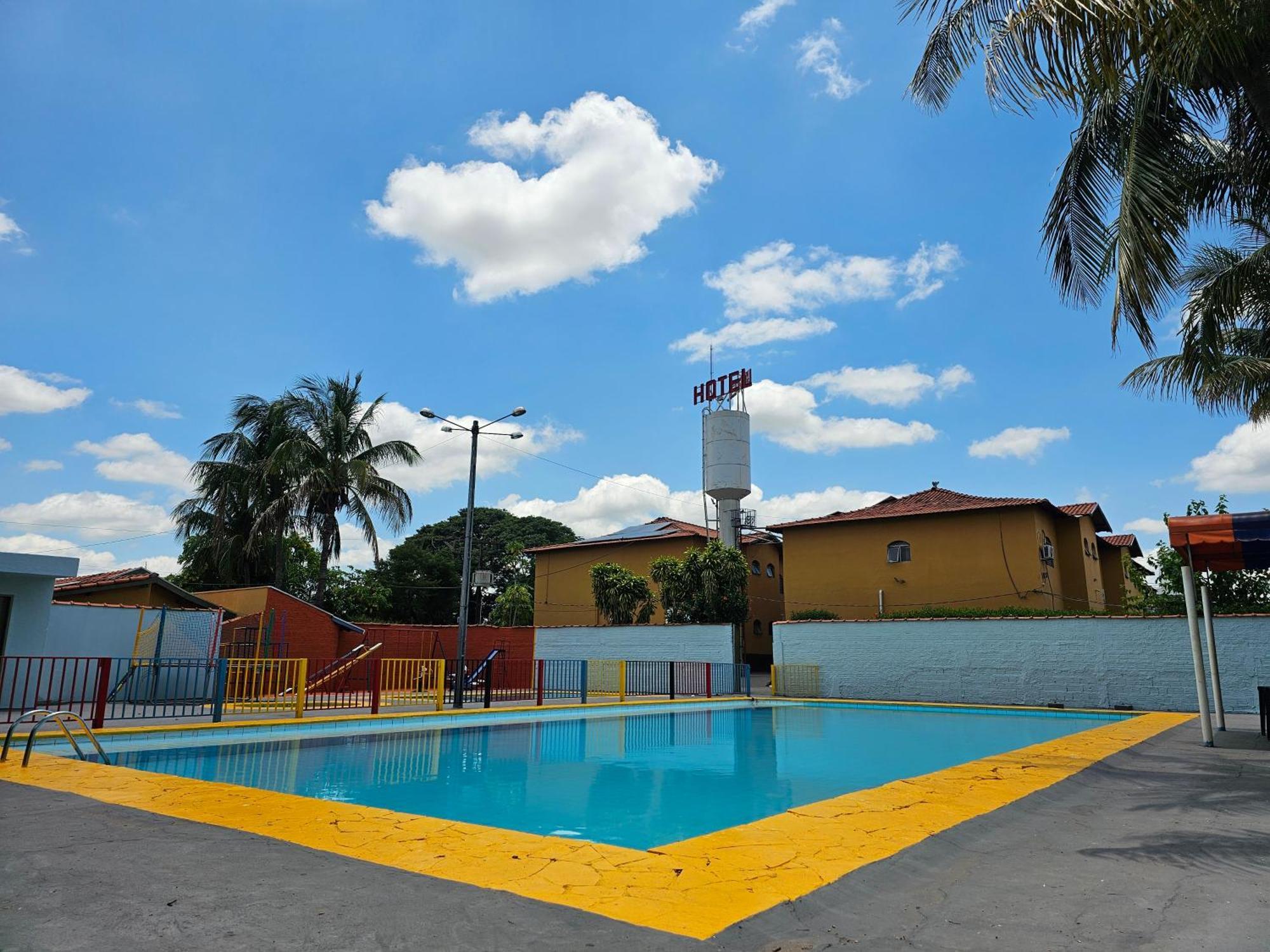 Esplanada Hotel Paraguacu Paulista エクステリア 写真